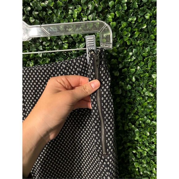 The Essential Slim By Anthropologie Pants Side Zipper Tapered Women's Size 12 - Picture 5 of 7